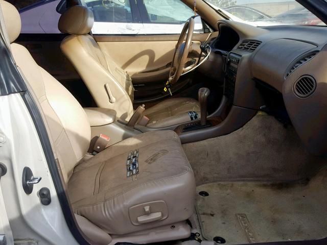 JT8GK13T9R0066059 - 1994 LEXUS ES 300 CREAM photo 5