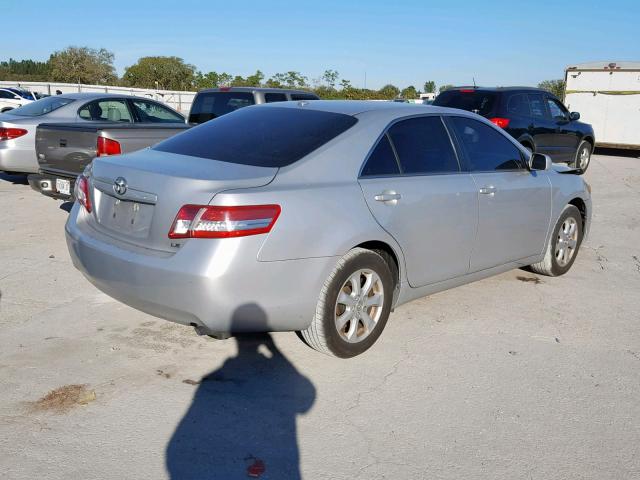 4T1BF3EK6BU720431 - 2011 TOYOTA CAMRY BASE SILVER photo 4