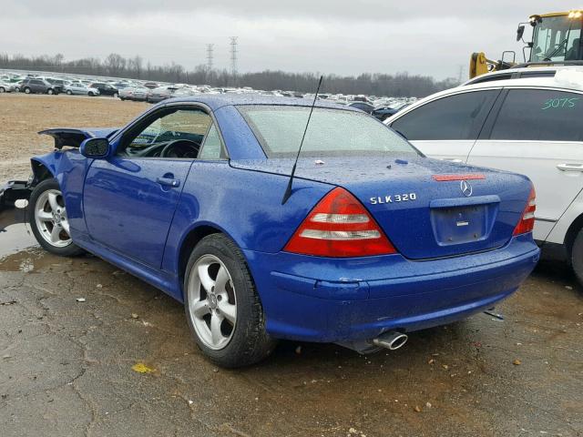 WDBKK65F51F220296 - 2001 MERCEDES-BENZ SLK 320 BLUE photo 3