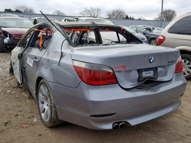 WBANB33524B109771 - 2004 BMW 545 I GRAY photo 3