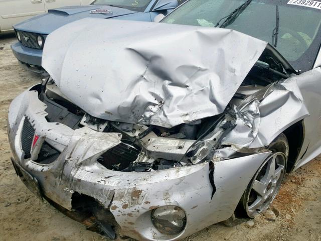2G2WP522841315144 - 2004 PONTIAC GRAND PRIX SILVER photo 9