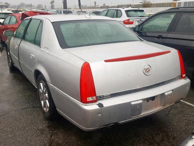 1G6KD5EY0AU112934 - 2010 CADILLAC DTS LUXURY SILVER photo 3