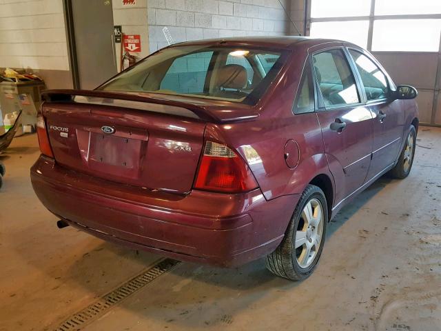 1FAHP34N66W222690 - 2006 FORD FOCUS ZX4 RED photo 4