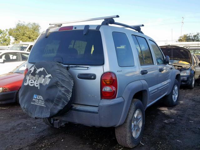 1J4GL48K02W140305 - 2002 JEEP LIBERTY SP SILVER photo 4
