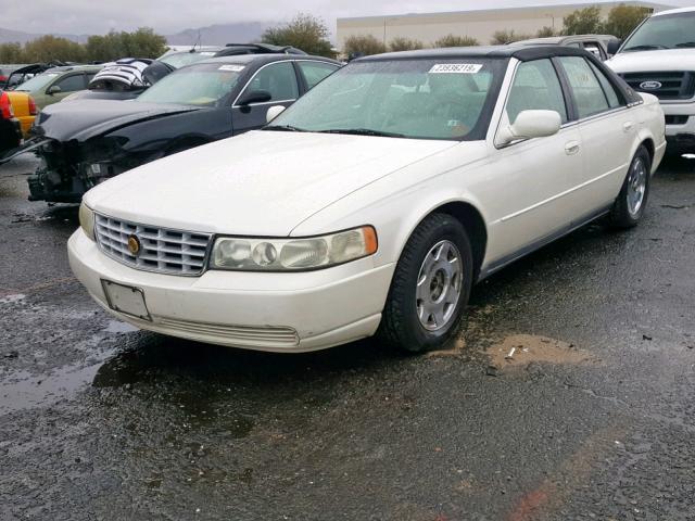 1G6KS54Y8YU209025 - 2000 CADILLAC SEVILLE SL WHITE photo 2