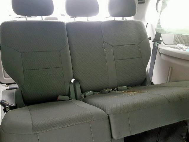 2A8HR54P88R767537 - 2008 CHRYSLER TOWN & COU Սև լուսանկար 9