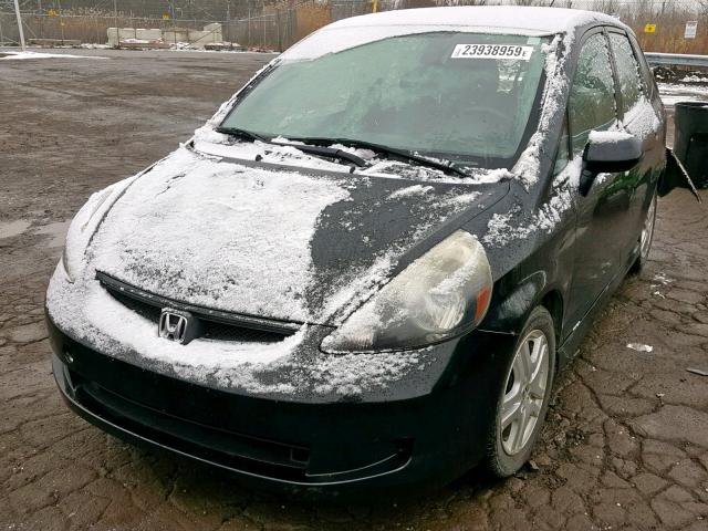 JHMGD38608S013908 - 2008 HONDA FIT BLACK photo 2