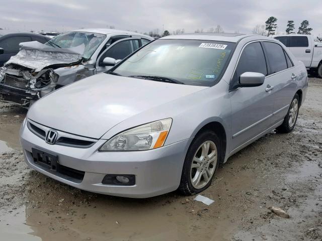 JHMCM56876C004130 - 2006 HONDA ACCORD EX SILVER photo 2