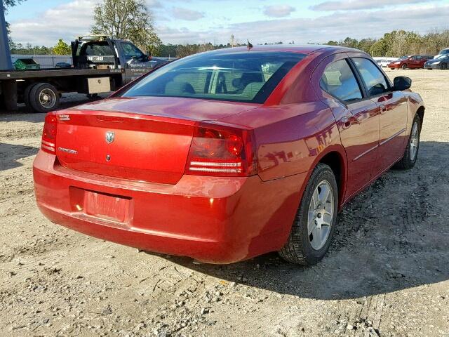 2B3KA43R08H168835 - 2008 DODGE CHARGER RED photo 4