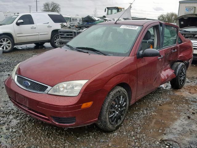 1FAHP34NX6W194859 - 2006 FORD FOCUS ZX4 BURGUNDY photo 2