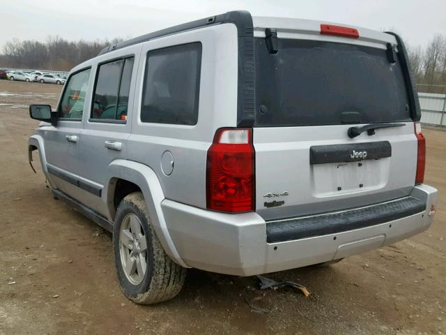 1J8HG48K58C212908 - 2008 JEEP COMMANDER SILVER photo 3