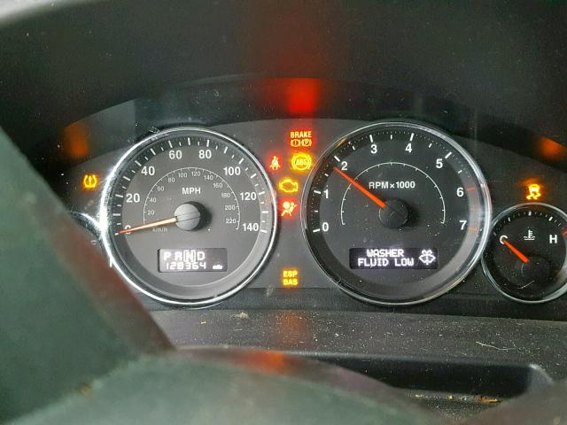 1J8HG48K58C212908 - 2008 JEEP COMMANDER SILVER photo 8