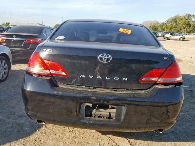 4T1BK36B85U039301 - 2005 TOYOTA AVALON XL BLACK photo 9