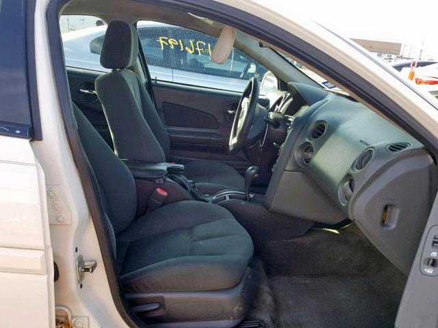 2G2WP522051190805 - 2005 PONTIAC GRAND PRIX WHITE photo 5