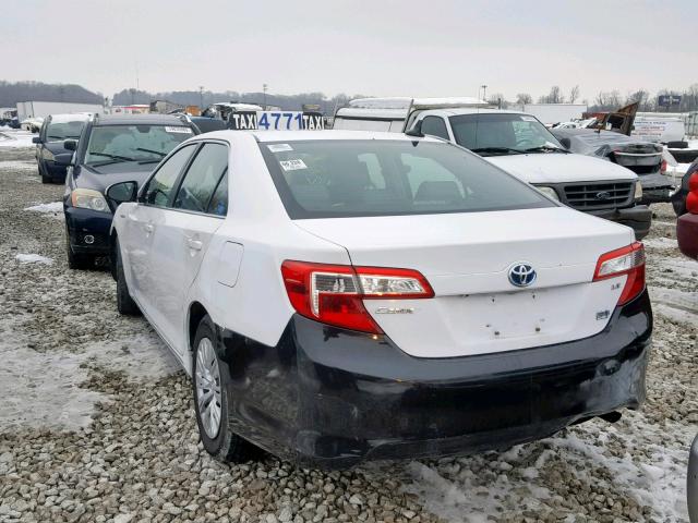 4T1BD1FK4EU139393 - 2014 TOYOTA CAMRY HYBR WHITE photo 3