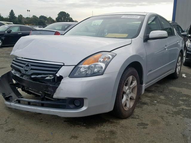 1N4CL21E78C269297 - 2008 NISSAN ALTIMA HYB SILVER photo 2