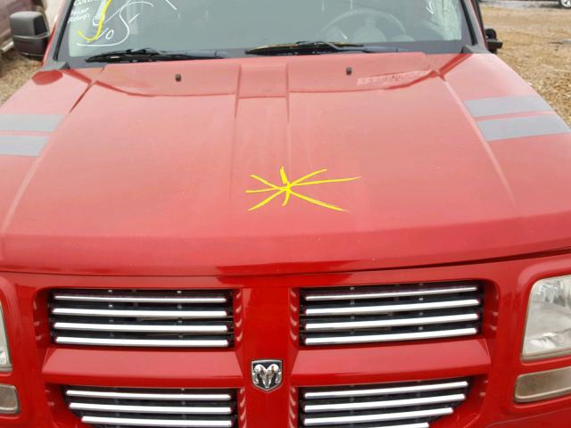 1D4PT6GX0BW576475 - 2011 DODGE NITRO DETO RED photo 7