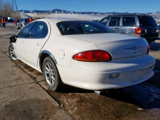 2C3HC56G6YH390559 - 2000 CHRYSLER LHS WHITE photo 3