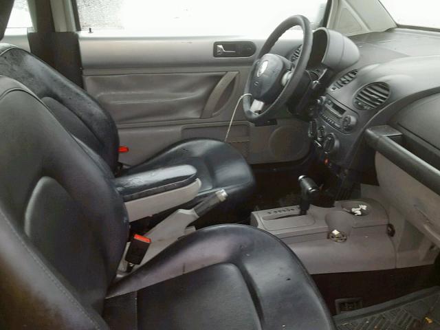 3VWCK21C91M436191 - 2001 VOLKSWAGEN NEW BEETLE Gümüş foto 5