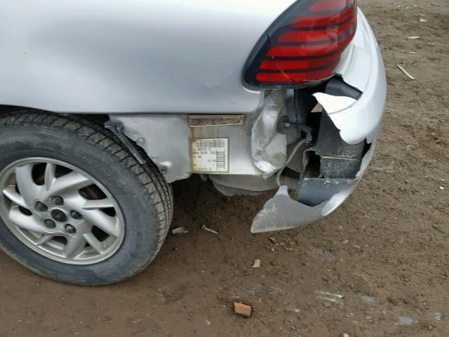 1G2NF52E44M675542 - 2004 PONTIAC GRAND AM S ვერცხლისფერი ფოტო 9