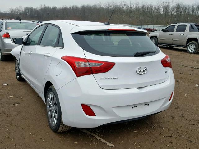 KMHD35LH2HU371264 - 2017 HYUNDAI ELANTRA GT WHITE photo 3