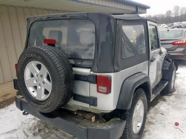 1J4FA24109L749683 - 2009 JEEP WRANGLER X SILVER photo 4