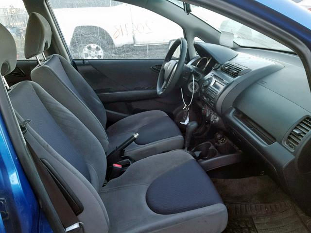 JHMGD38407S809426 - 2007 HONDA FIT BLUE photo 5