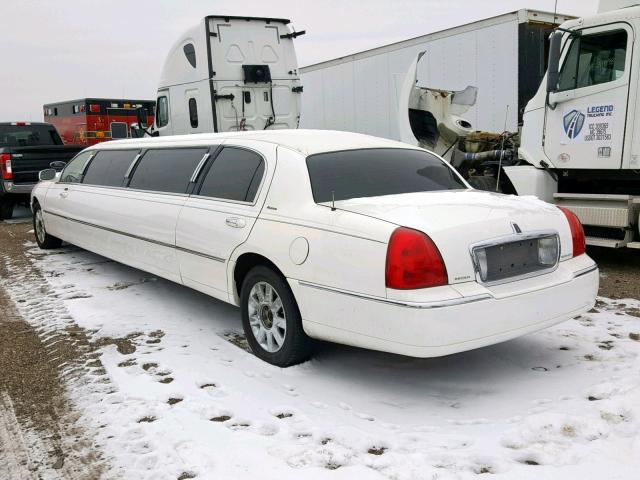 1L1FM88W85Y659620 - 2005 LINCOLN TOWN CAR E WHITE photo 3