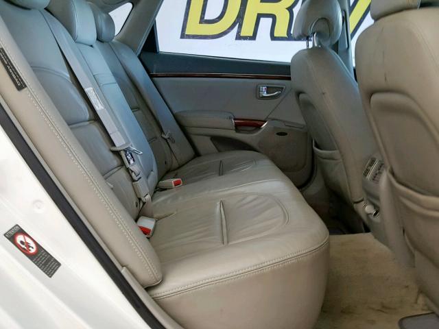 KMHFC46F47A140184 - 2007 HYUNDAI AZERA SE WHITE photo 6