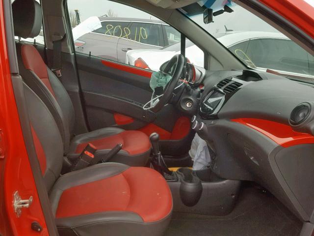 KL8CE6S9XDC598334 - 2013 CHEVROLET SPARK 2LT RED photo 5