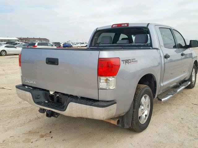 5TFEM5F1XBX034528 - 2011 TOYOTA TUNDRA CRE SILVER photo 4