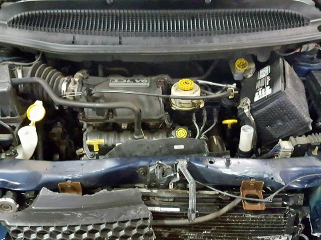 1B4GP45312B605413 - 2002 DODGE CARAVAN SP BLUE photo 7