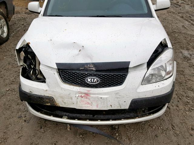 KNADE123076262184 - 2007 KIA RIO BASE WHITE photo 7