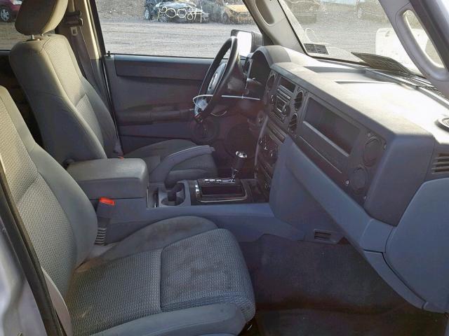 1J8HG48K57C647698 - 2007 JEEP COMMANDER SILVER photo 5