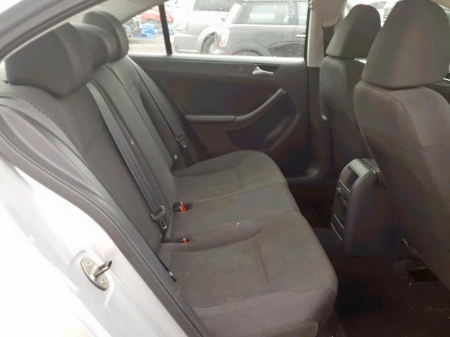 3VW2K7AJ0EM298215 - 2014 VOLKSWAGEN JETTA BASE 银色 照片 6