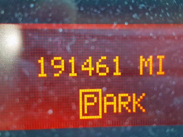 2G2WS522551192256 - 2005 PONTIAC GRAND PRIX BLACK photo 8