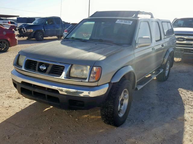 1N6ED27T1YC381743 - 2000 NISSAN FRONTIER C SILVER photo 2