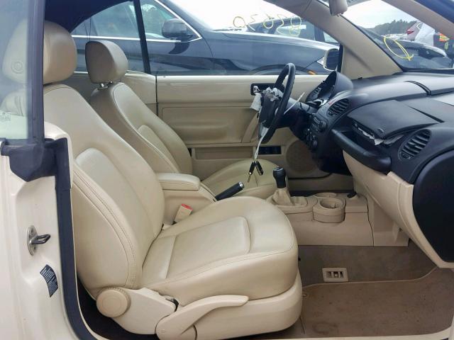 3VWCM31Y55M315126 - 2005 VOLKSWAGEN NEW BEETLE თეთრი ფოტო 5