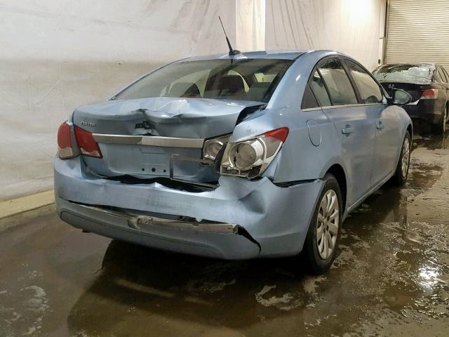 1G1PC5SH9B7292613 - 2011 CHEVROLET CRUZE LS BLUE photo 4