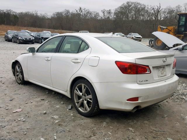 JTHBF5C20A2097206 - 2010 LEXUS IS 250 WHITE photo 3