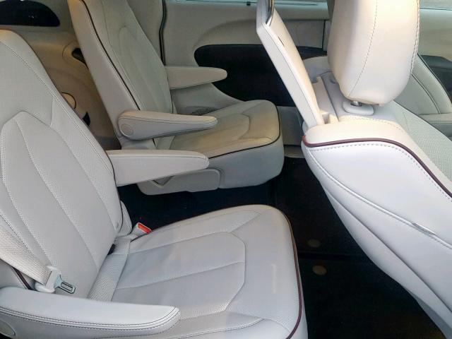 2C4RC1GG2JR258180 - 2018 CHRYSLER PACIFICA L RED photo 6