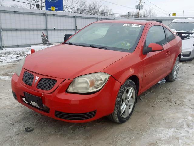 1G2AL18F777227962 - 2007 PONTIAC G5 RED photo 2