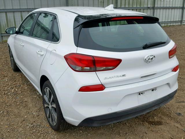 KMHH35LE0KU088974 - 2019 HYUNDAI ELANTRA GT WHITE photo 3