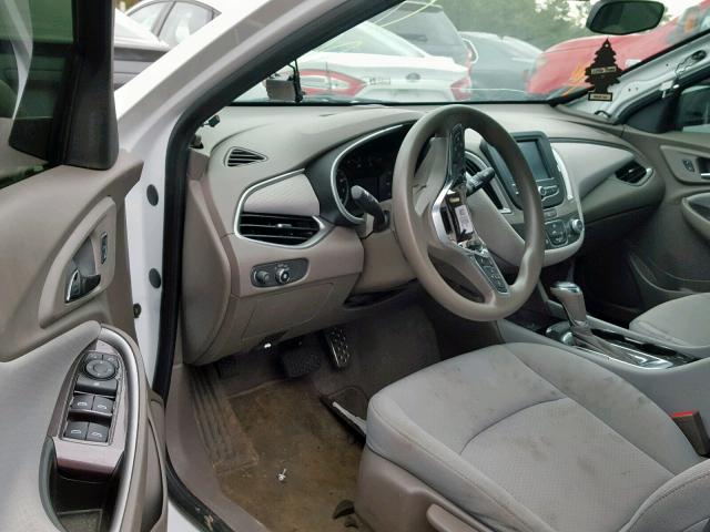 1G1ZB5ST2GF179289 - 2016 CHEVROLET MALIBU LS WHITE photo 9