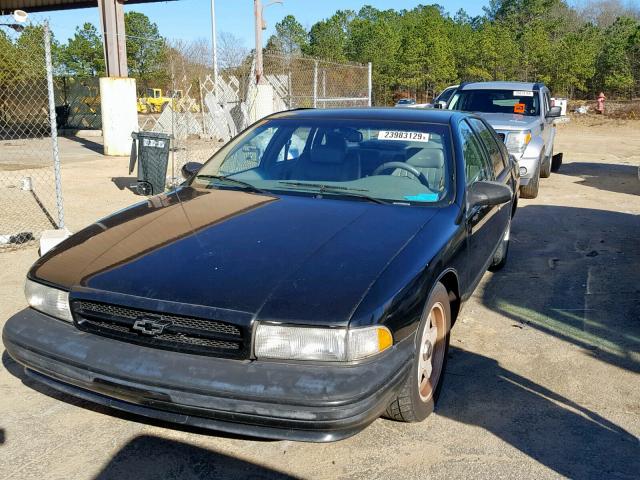 1G1BL52P8SR142840 - 1995 CHEVROLET IMPALA  SS BLACK photo 2