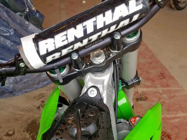 JKBKXTAC7KA023700 - 2019 KAWASAKI KX252 A GREEN photo 8