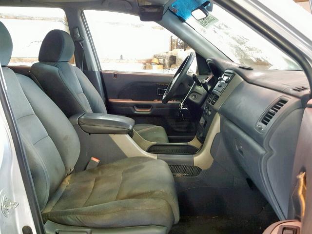 2HKYF18126H539445 - 2006 HONDA PILOT LX SILVER photo 5