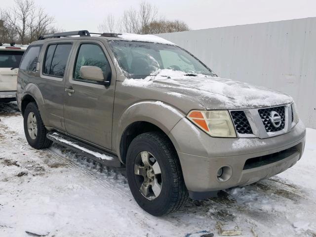 5N1AR18W25C725867 - 2005 NISSAN PATHFINDER BROWN photo 1