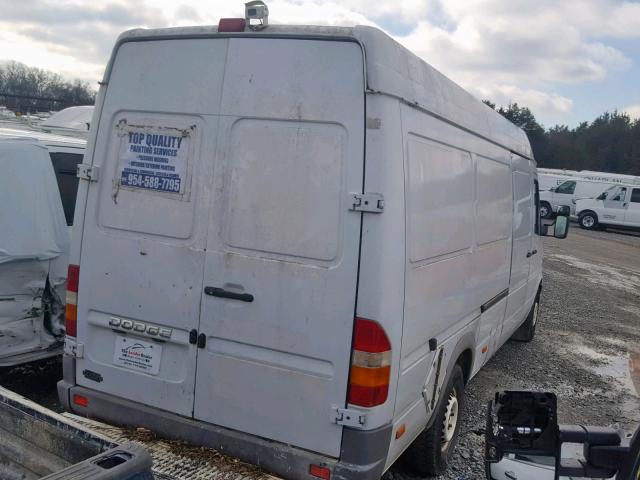 WD2PD744245633700 - 2004 DODGE SPRINTER WHITE photo 4