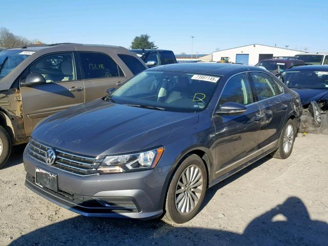 1VWBT7A35HC002125 - 2017 VOLKSWAGEN PASSAT SE GRAY photo 2